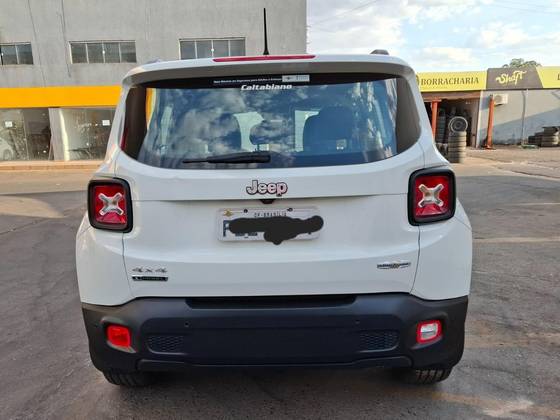 JEEP RENEGADE 2.0 16V TURBO DIESEL LONGITUDE 4P 4X4 AUTOMÁTICO